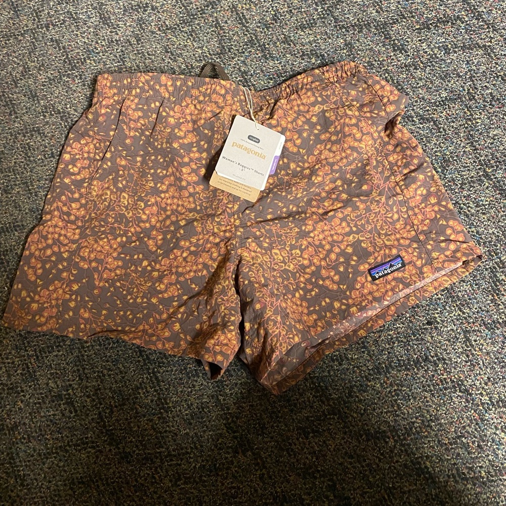 Patagonia baggies size medium outdoors 5 in adventure athletic hiking running
